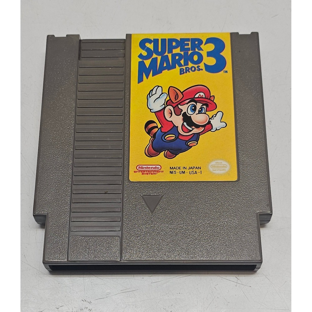 Super Mario Bros 3 Nintendo NES Video Game Cartridge NES-UM-USA-1 Authentic